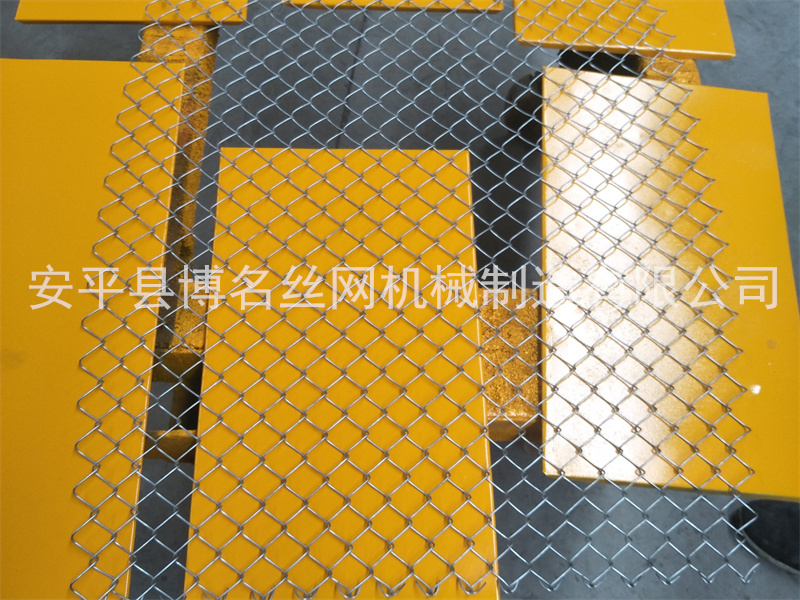 勾花网